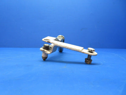 Cessna 188B AGpickup Spray Valve Control Handle Assy P/N 1660152-1 (0723-553)