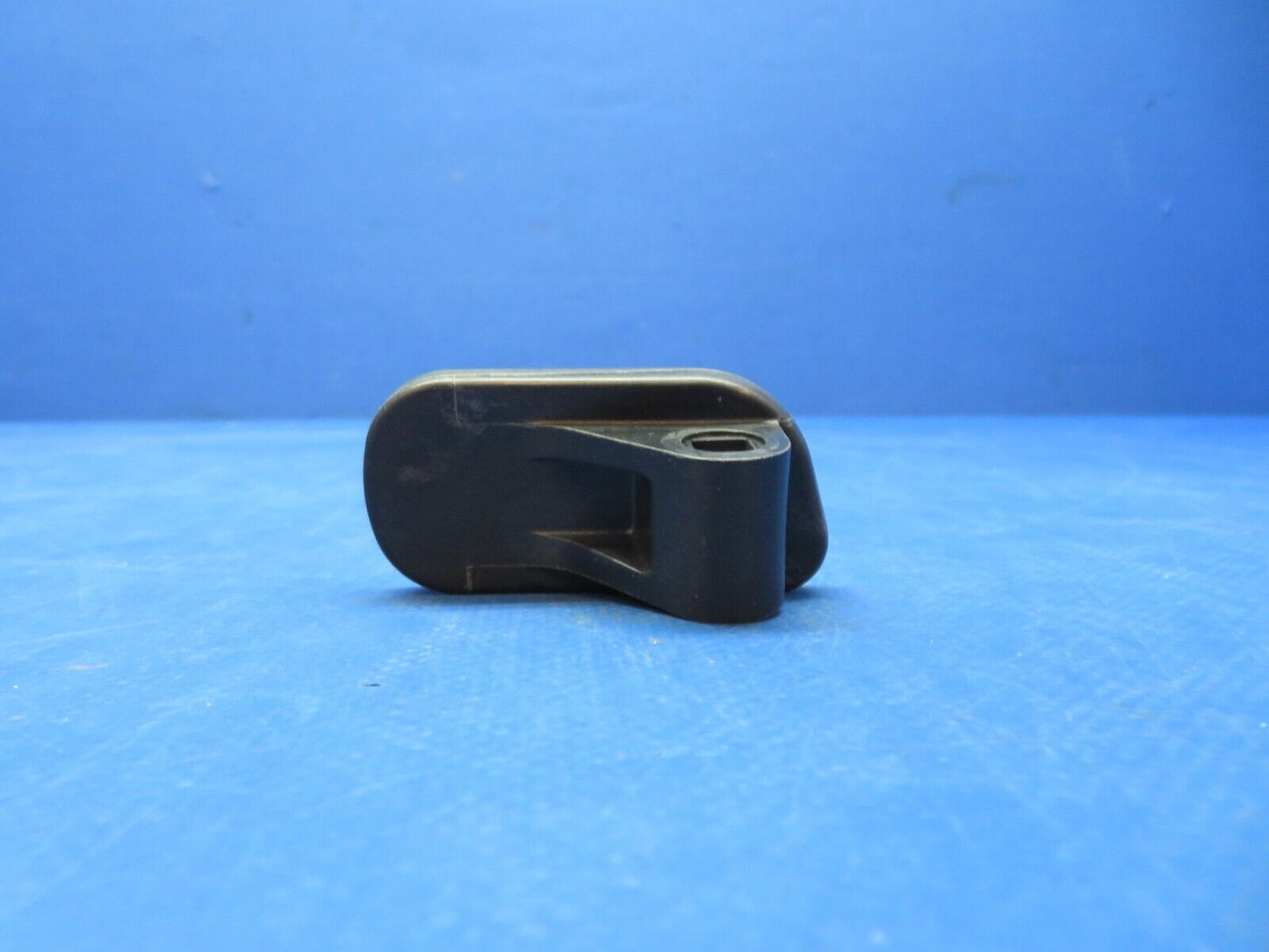 Cirrus LH Cabin Door Handle P/N 20274-003 NOS (0923-727)