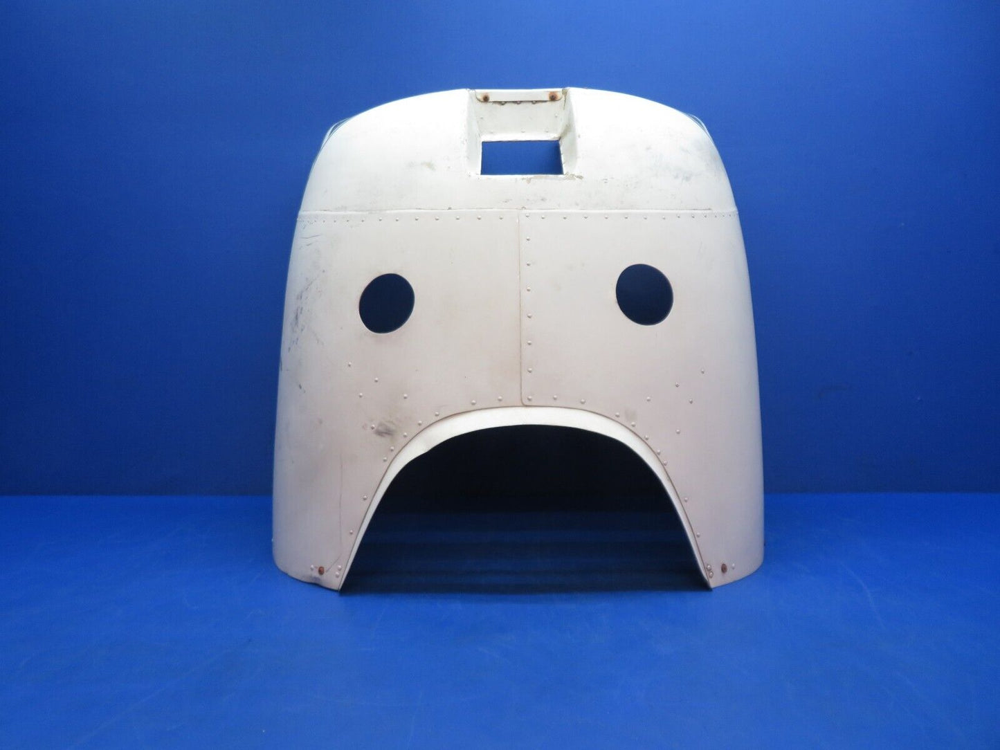 1973 Cessna 150 / 150L LWR Engine Cowl Assy P/N 0452010-201 (0823-512)