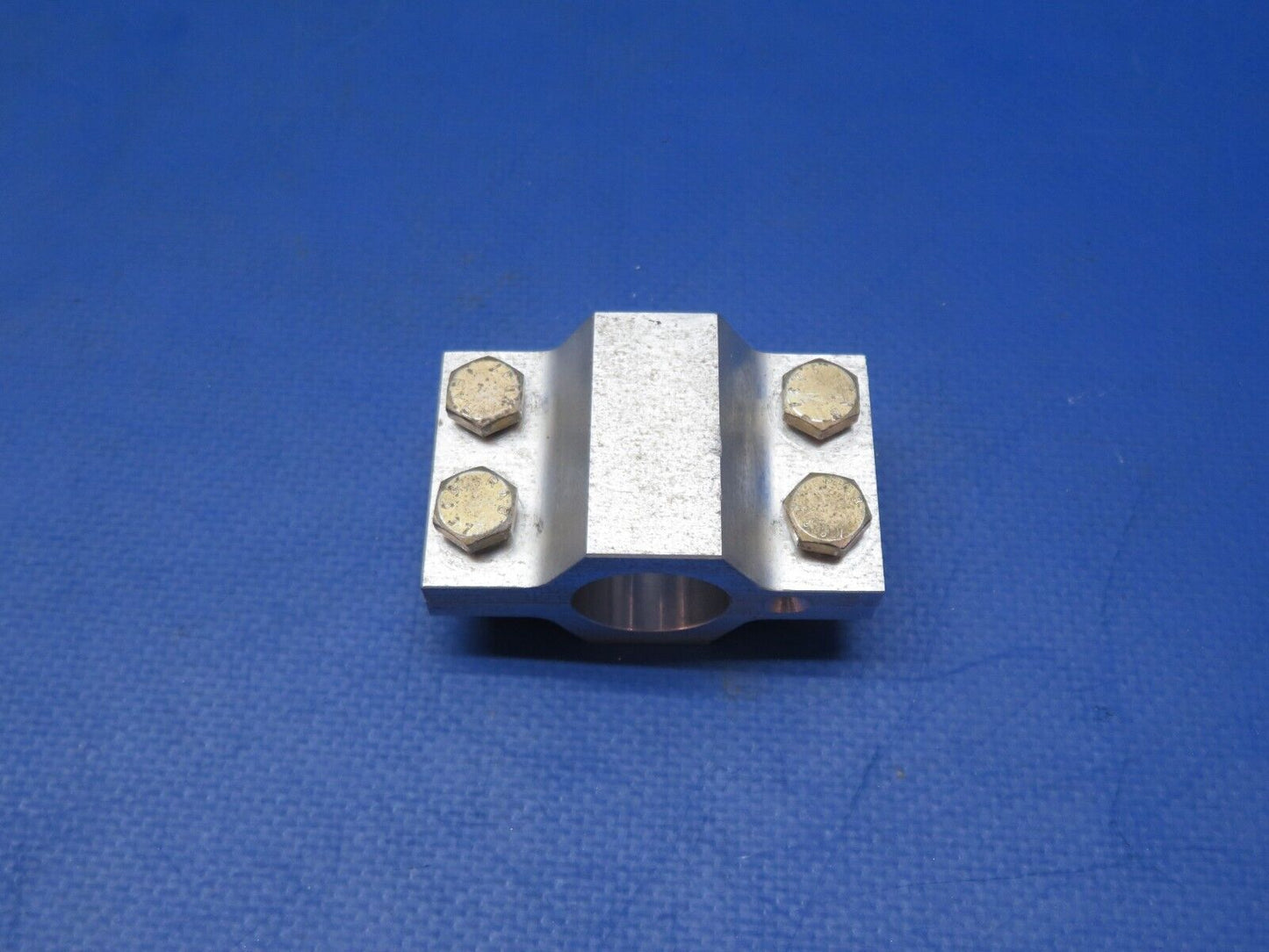 Diamond DA-42 Auto Pilot Clamp P/N D41-2213-10-50 (0623-420)