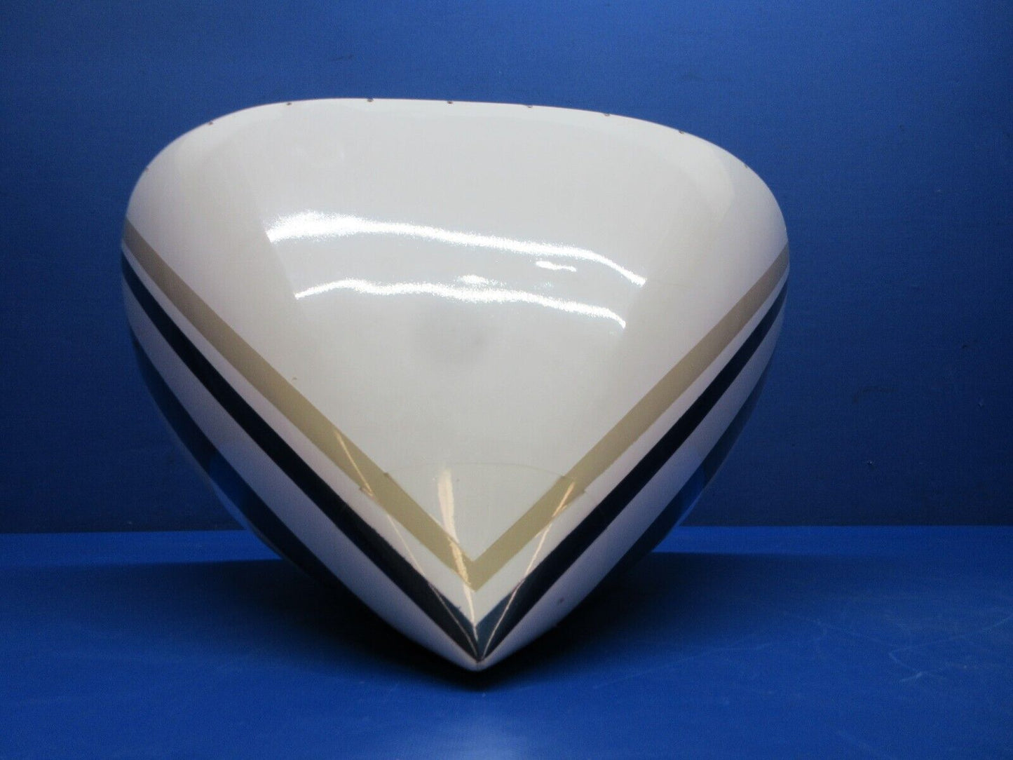 Cessna 401 / 401A Nose Cap Assy Fiberglass P/N 5013051-7 (1223-1481)