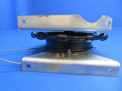 Piper PA-28R-201T Stabilator Trim Tab Wheel w/ Brackets P/N 68414-03 (1122-700)