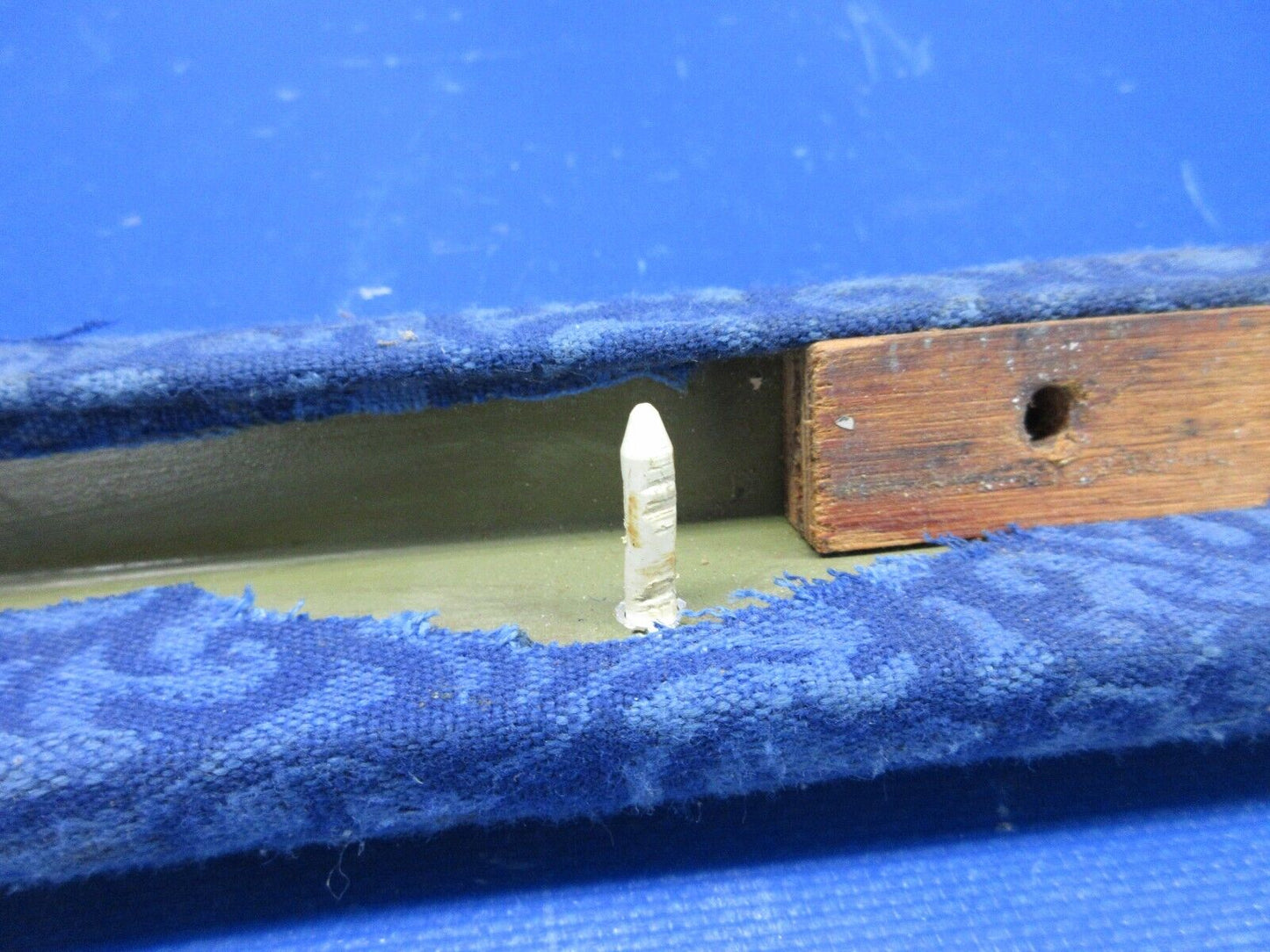 Cessna 210 / P210 Armrest Assy LH Door P/N 2115032-1 (1223-625)
