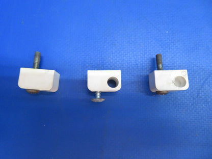 Piper PA-34-200T Seneca II Bracket Window Curtain Rod P/N 67969-04 (0323-539)
