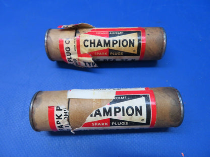 Champion Spark Plug REA 37 N LOT OF 2 NOS (1122-156)