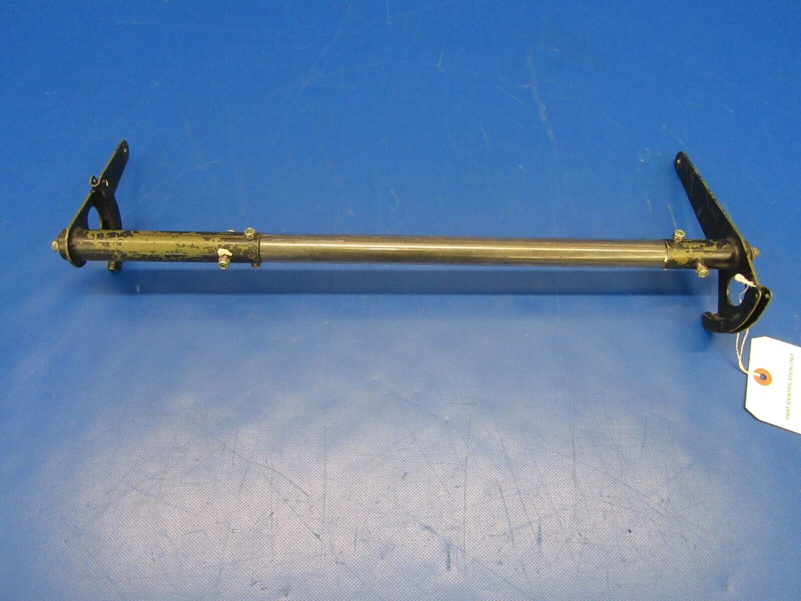 Cessna P210N / 210 Elevator Torque Tube & Bellcrank P/N 1260429-2 (1019-180)