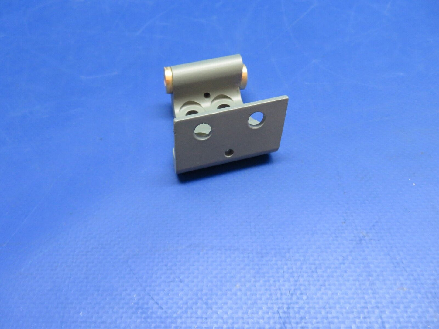Beech 95-55 Baron Upper Cabin Door Hinge P/N 35-400018-18 (0523-92)