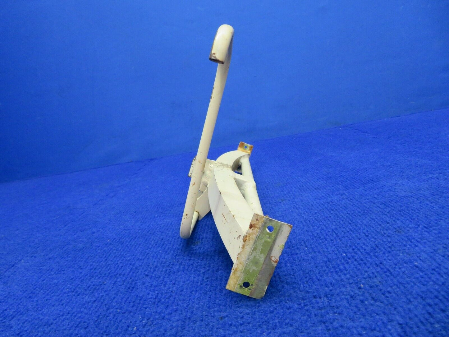 1964 Beech 95-B55 Baron Seat Adjustment Weld Assy LH P/N 96-534014-85 (0522-522)