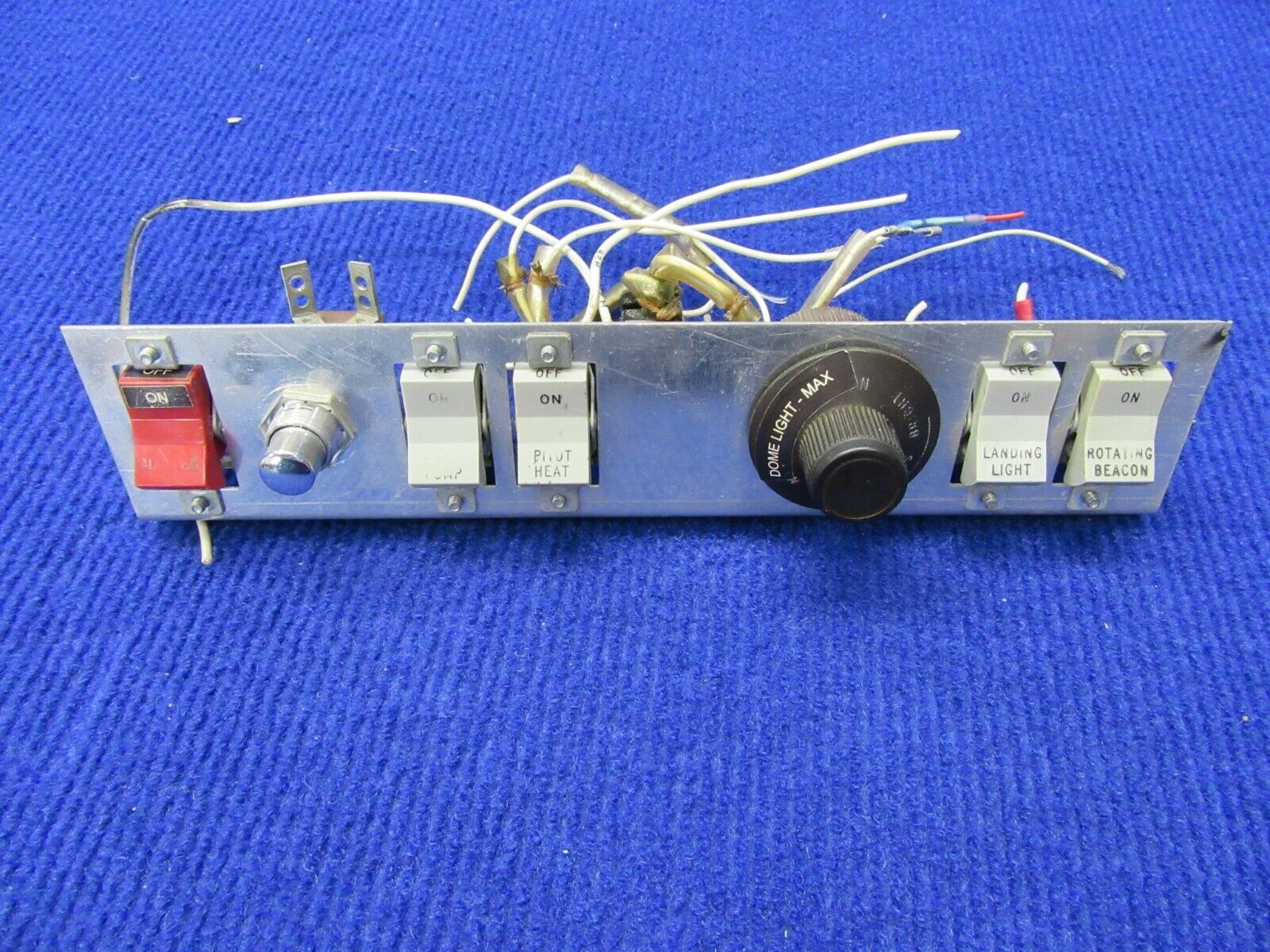 Piper PA-32-300 Cherokee Six Instrument Switch Panel P/N 487-868 (1121-417)