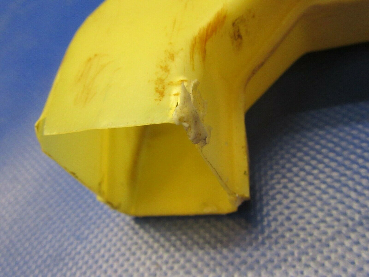 Cessna P210N Overhead Air Duct Assembly P/N 2110052-1 (0421-552)