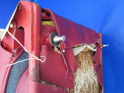 Piper PA-32 Cherokee Six Center Seat Red Leather / Gray Upholstery (0418-196)