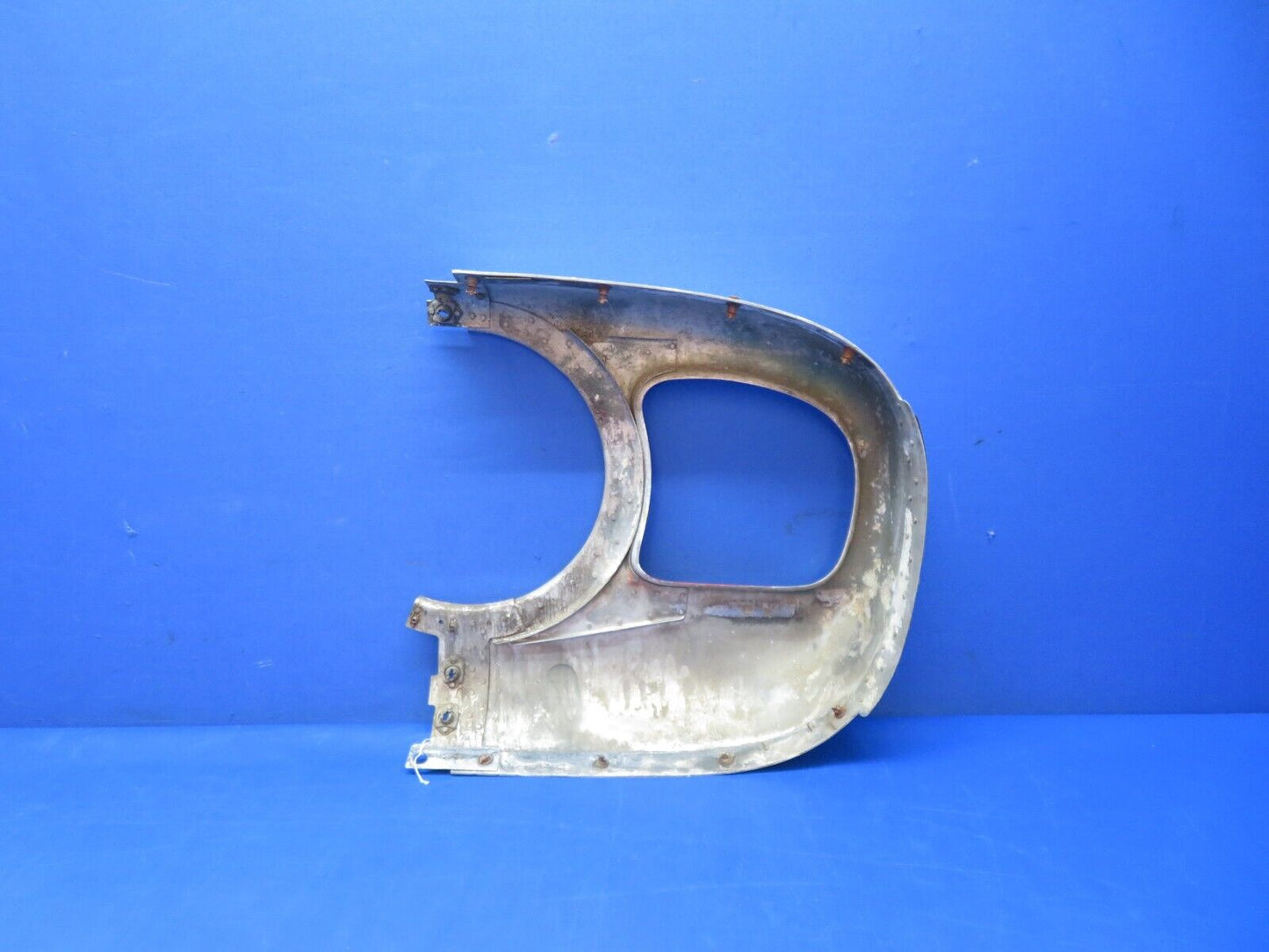 Cessna 310 / 310F RH Nose Cap Assy Cowl P/N 0851005-24 (1123-311)