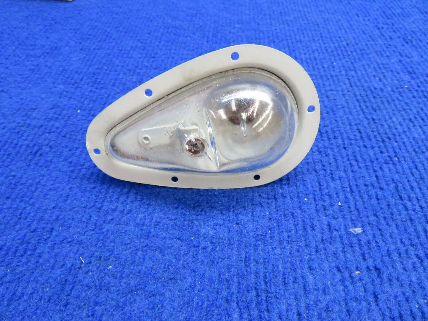 Aviation Upward Recognition Light Clear Lens P/N AN3097-1 NOS (0622-422)