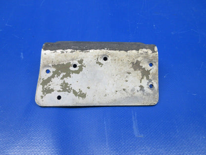 Cessna 172 Refueling Step RH P/N 0513526-2 (1223-730)