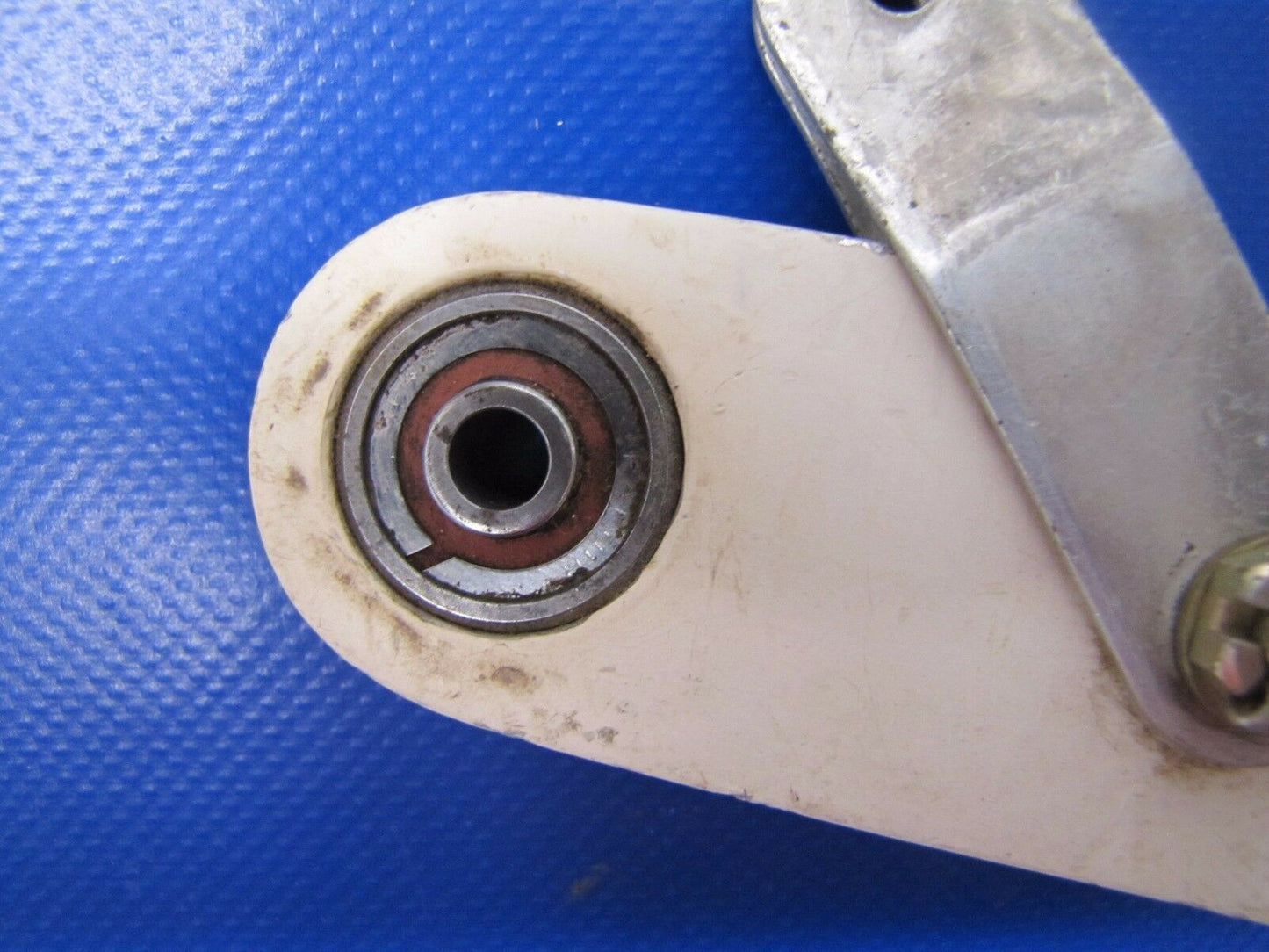 Cessna 182 188 Elevator Bell Crank Assy P/N 0760675-4AGW w/ Link NOS (0417-152)