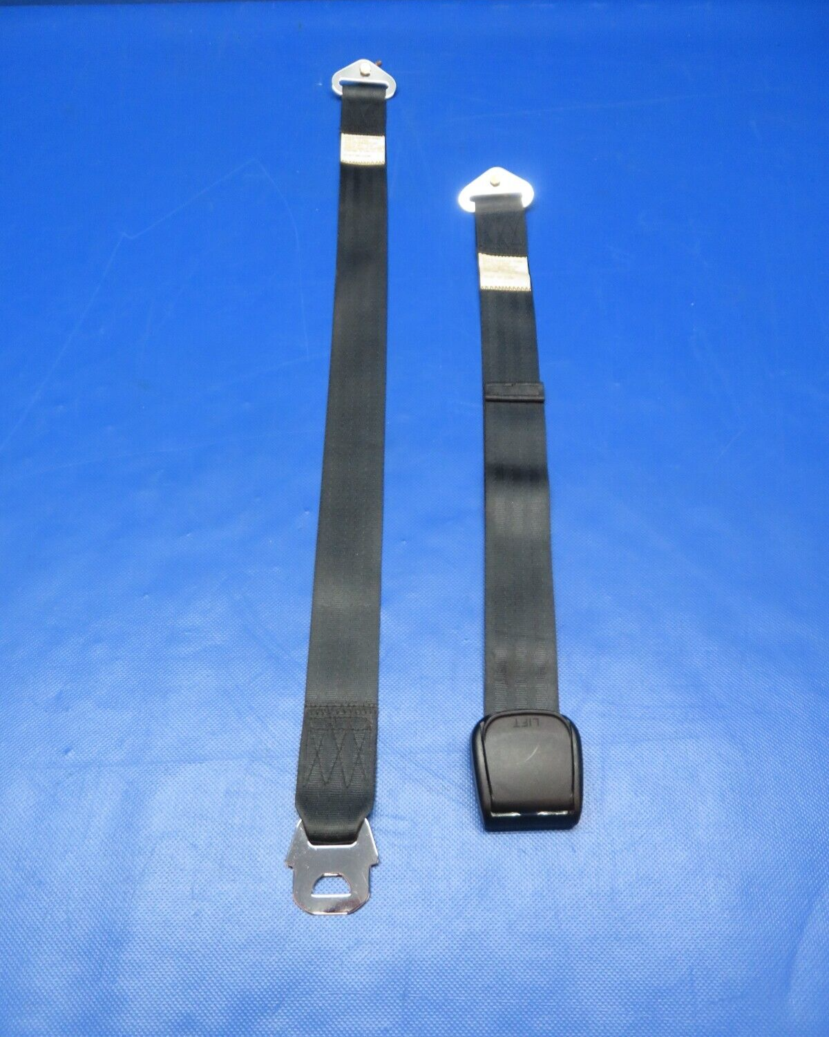 Cessna 401 / 401A Pacific Scientific Seat Belt P/N LL01-BJ30BJ33 (0124-101)