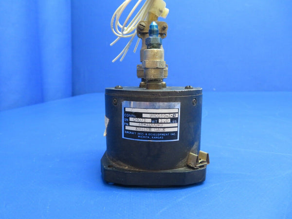 Piper Aerostar 602P Aircraft Inst. Engine Gauge P/N 18-1000-5 (1022-605)