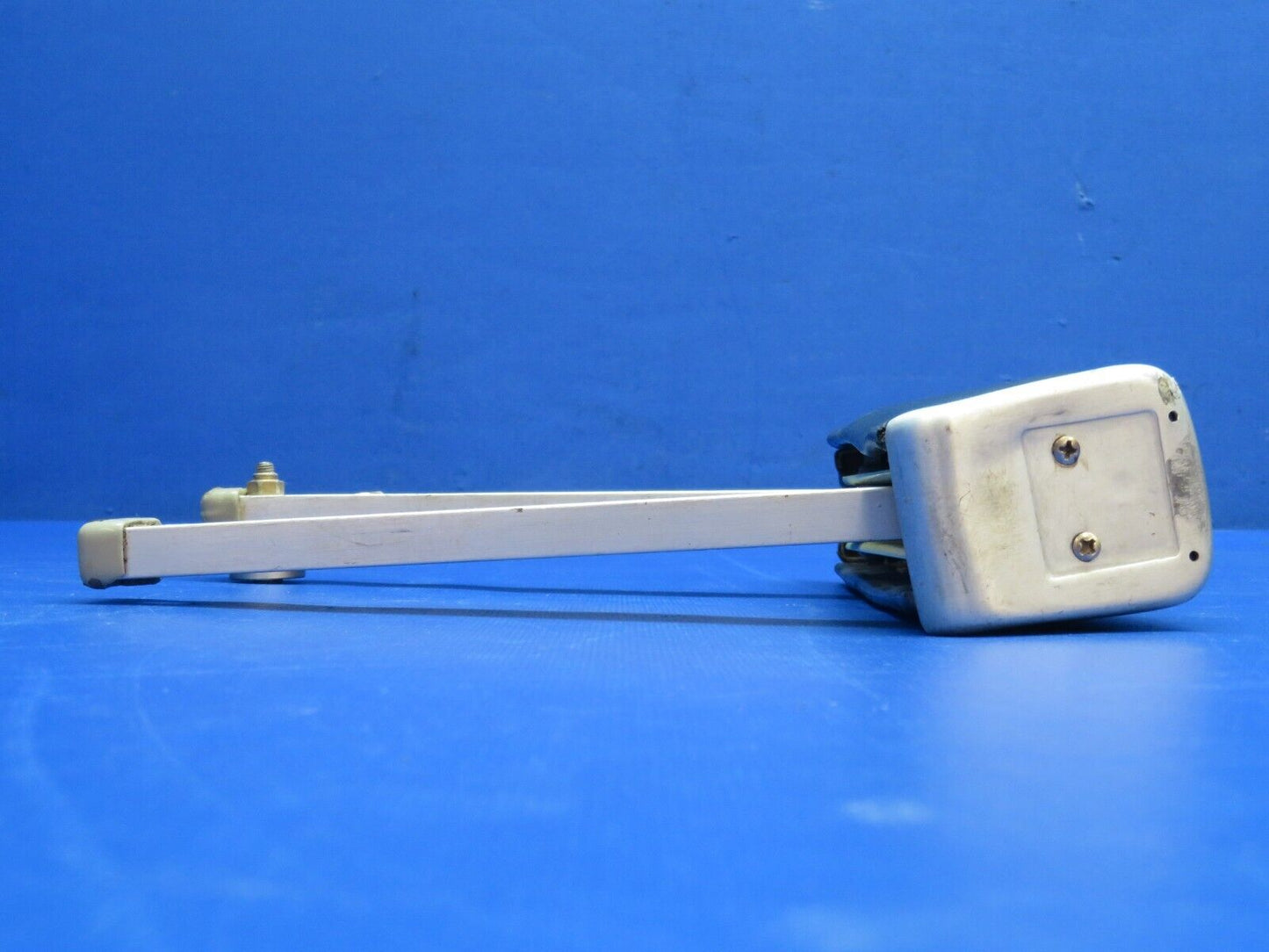 Beech Bonanza Armrest Assy Pilot / Co-pilot Seat P/N 106-53063-1 (0124-1163)