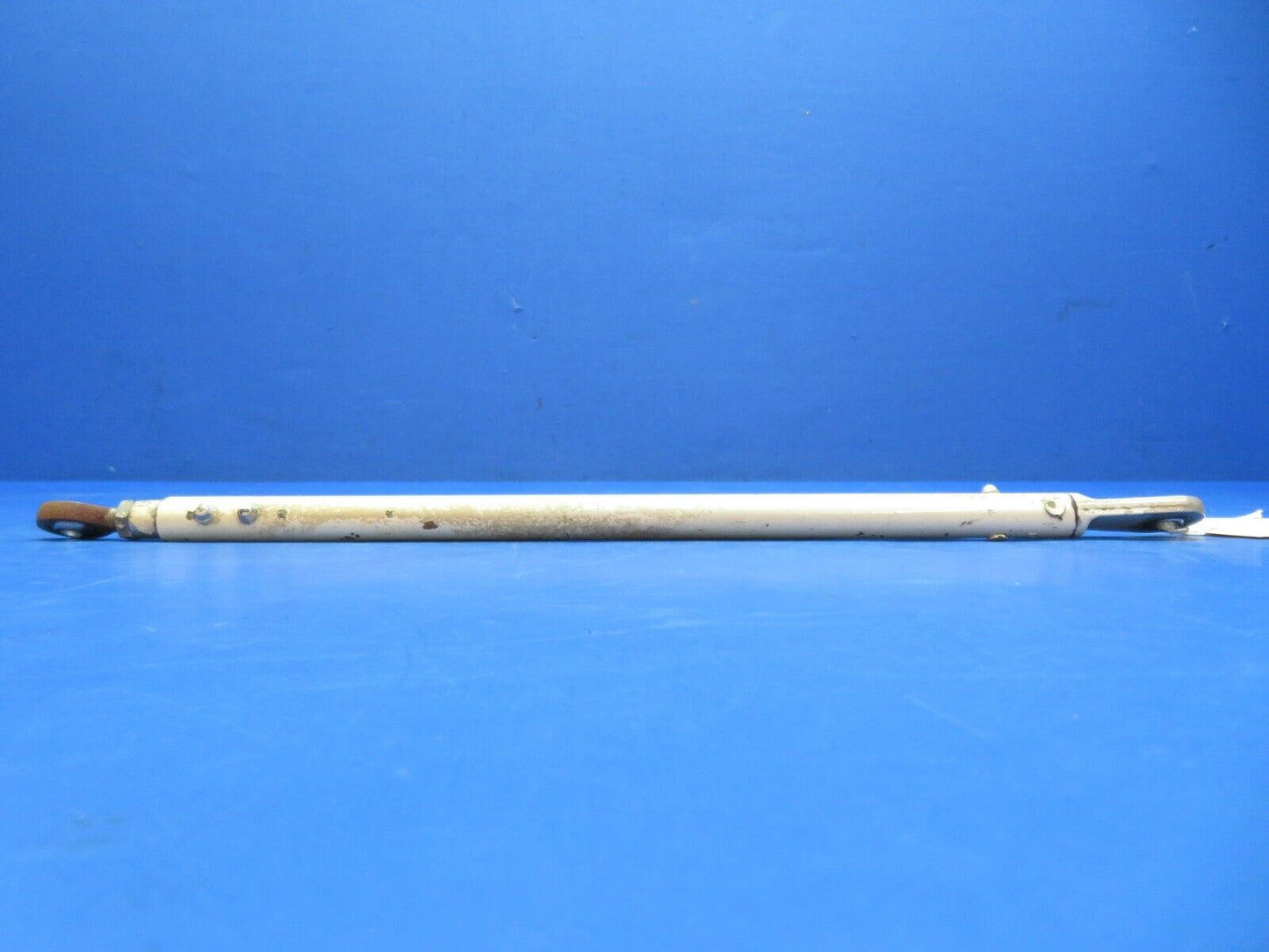Cessna 310 / 310Q AFT Tube Push Pull MG Retract P/N 0840125-15 (0823-770)