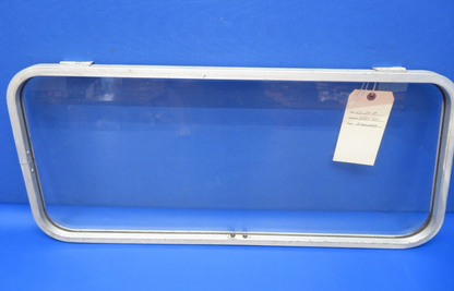 Cessna 172 LH Cabin Door Window P/N 0711050-5 (0523-935)