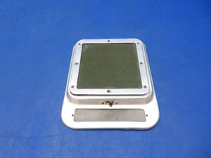 Beech C-35 Bonanza Dome Light & Radio Speaker Assy P/N 35-344140-602 (1023-229)