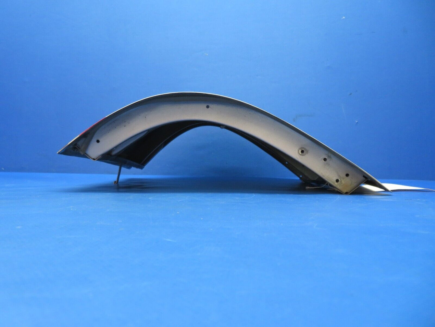 Beech 95-B55 Nose Baggage Compartment Door w/ Key  P/N 002-410055-3 (0523-1022)