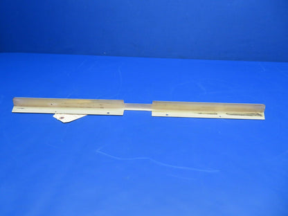 Cessna 150 / 150K Retainer Headliner P/N 0414018-1 (0922-915)