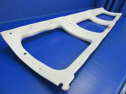 Beech Baron 58P RH Window Molding Assembly P/N 102-530015-19 (0420-213)