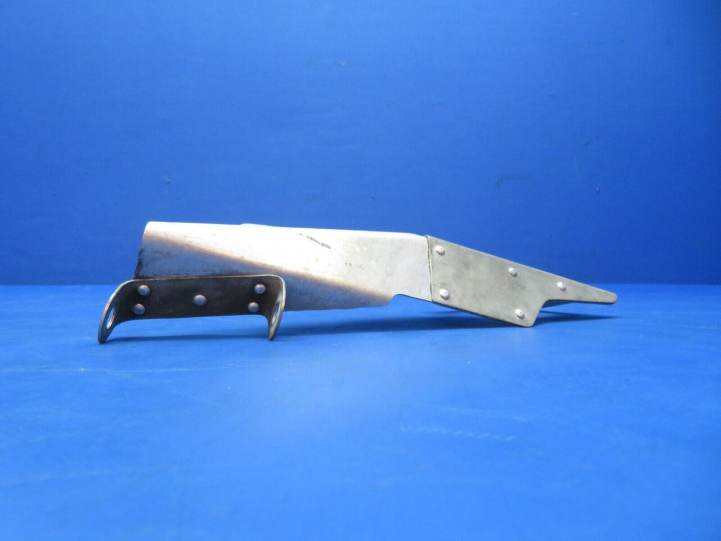 Cessna 310 / 310I Engine Control Bracket P/N 0850449-4 (1023-170)