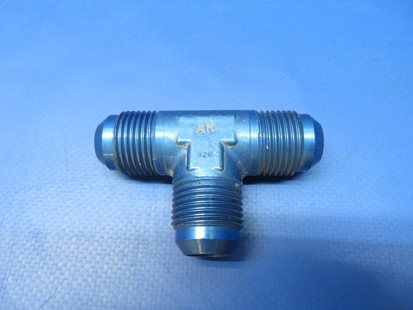 Aluminum "T" Fitting P/N AN824-10D LOT OF 5 NOS (1222-312)