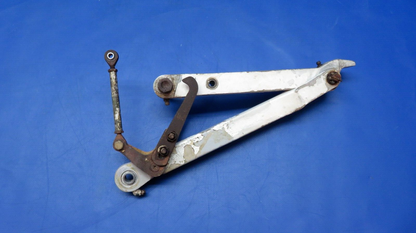 Cessna 401 LH Brace Assy Main Gear Retract Hooks & Rod P/N 5041000-47 (0523-201)