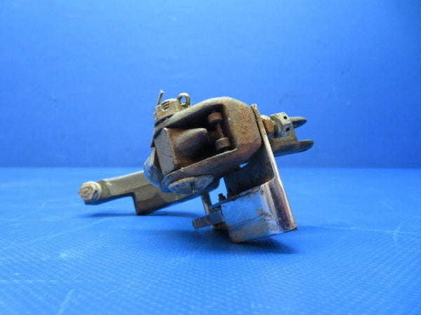 Cessna 337 / 337E RH Main Gear Downlock Lock Assy P/N 1541007-2 (1223-317)