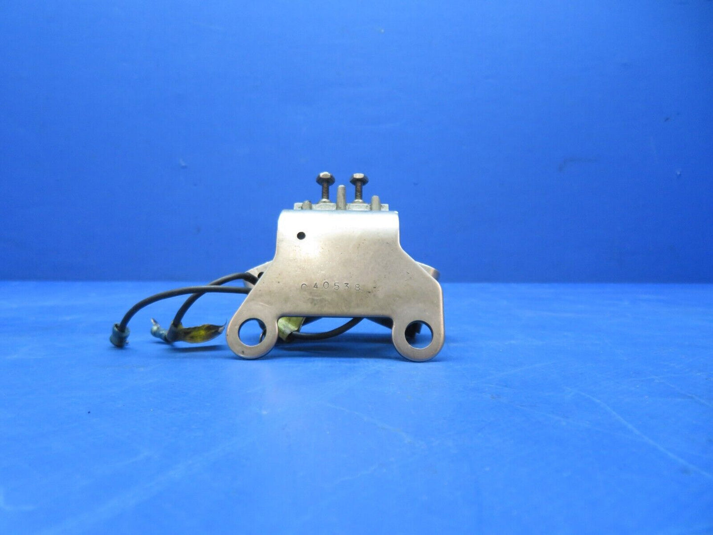 McCauley Rapco De-Ice Brush Block P/N C40538 (1023-261)