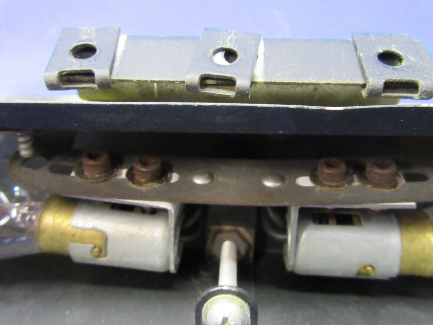 Cessna 210 / T210N Overhead Light Housing Assembly P/N 0711777-7 (0321-477)