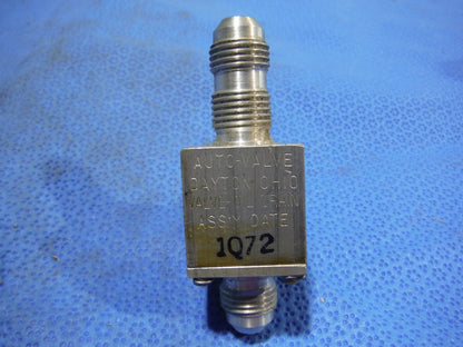 Vintage Oil Drain Valve  P/N 465C-62  (715-23)