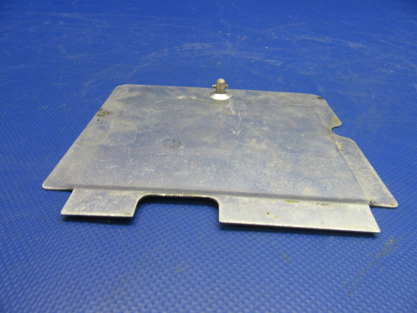 Beech 95-B55 Baron Anti-Icer Fluid Door Assy P/N 95-960007-610 (0721-318)