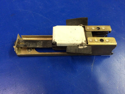 Piper PA-28 Cherokee Cabin Door Latch Assy. P/N 20807-000 (1216-152)