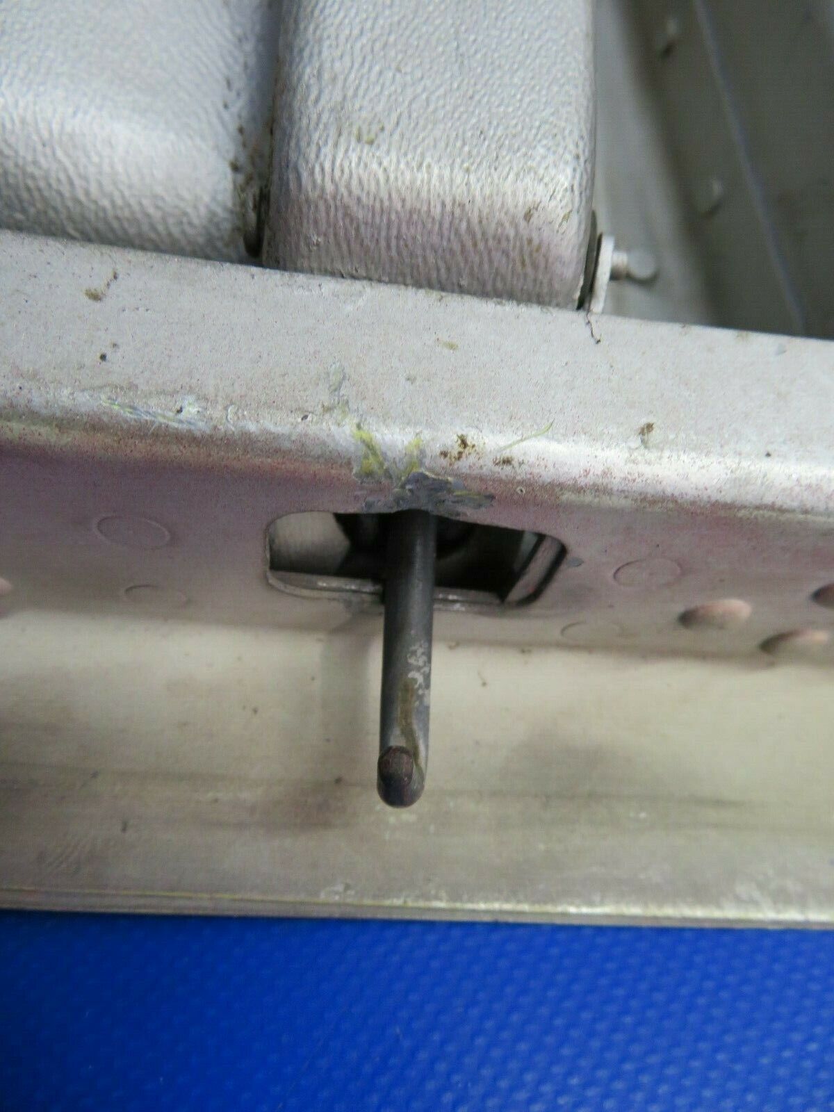 Beech Baron B58P Door Nose Baggage Compartment NO KEY 002-410055-3 (0320-73)