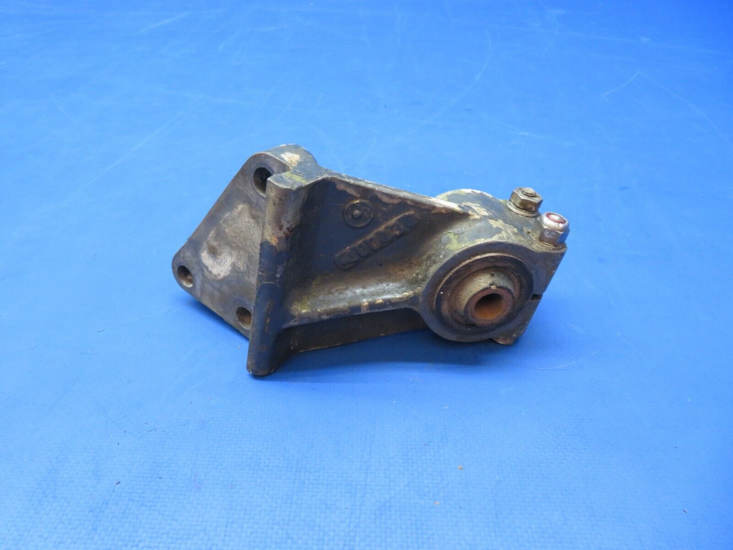 Continental O-300 LH AFT / RH FWD Engine Mount Bracket P/N 40043 (0723-532)