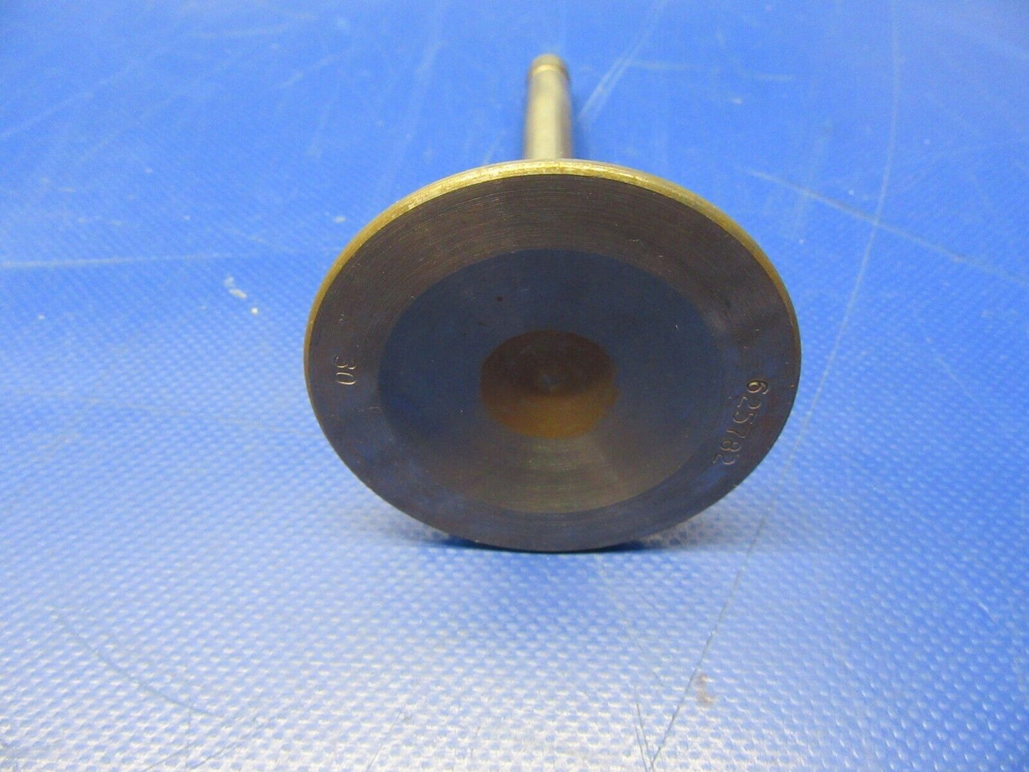 Continental Intake Valve P/N 625782 (0720-104)