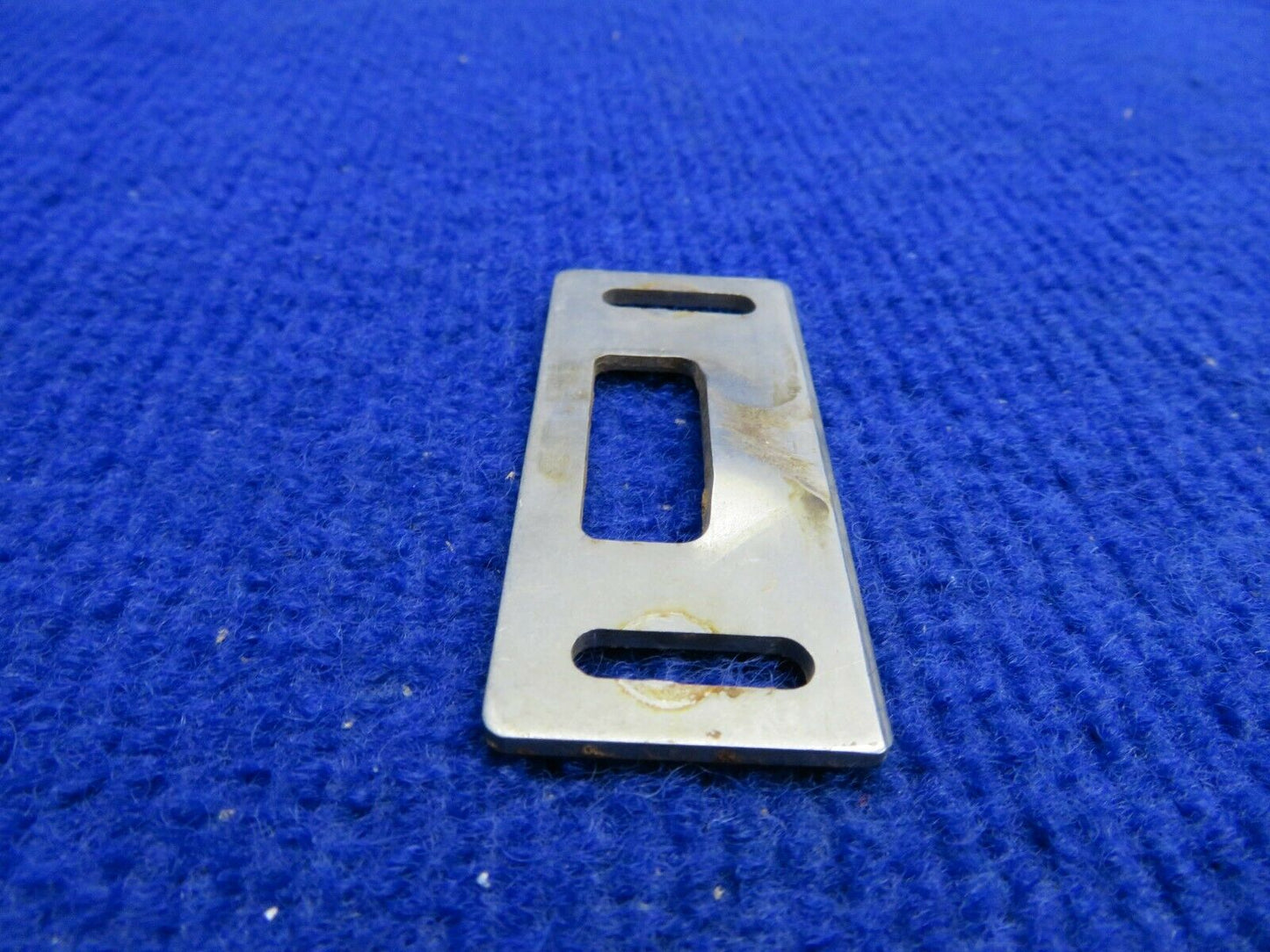 Piper Tomahawk PA-38-112 Plate Door Latch Striker w Pins P/N 77525-002 (0322-435