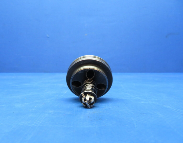 Continental E225-8 Oil Check Valve Assy P/N A25132 (0723-657)