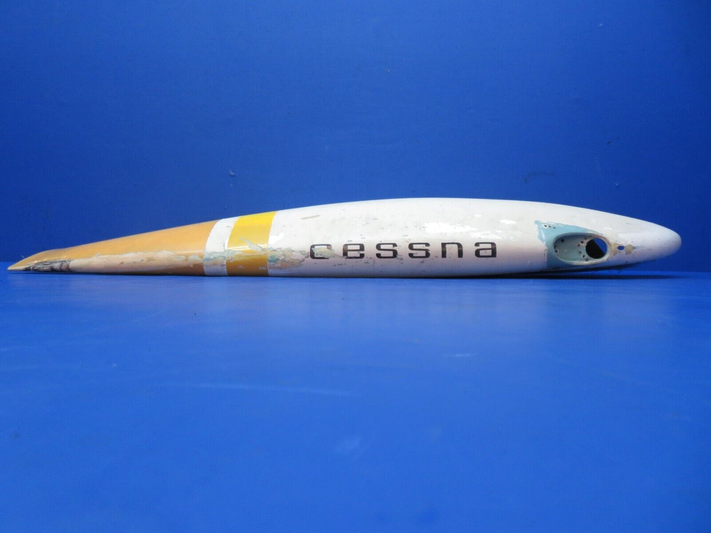 Cessna 210 RH Fiberglass Wing Tip Assy P/N 1221111-202 (0723-425)