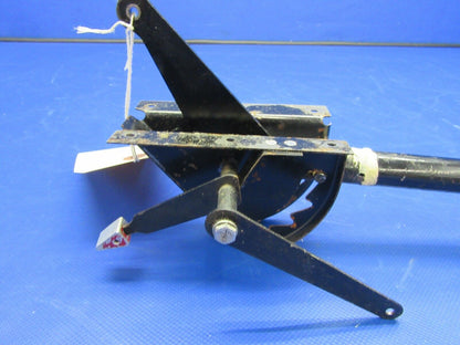 Piper 28R-180 Flap Control Lever & Emergency Gear Extender 67582-000 (0621-603)