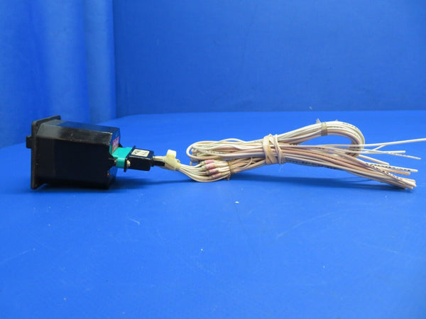 Piper Aerostar 602P King Slaving Accessory w/ Connector P/N 071-1053 (1022-612)
