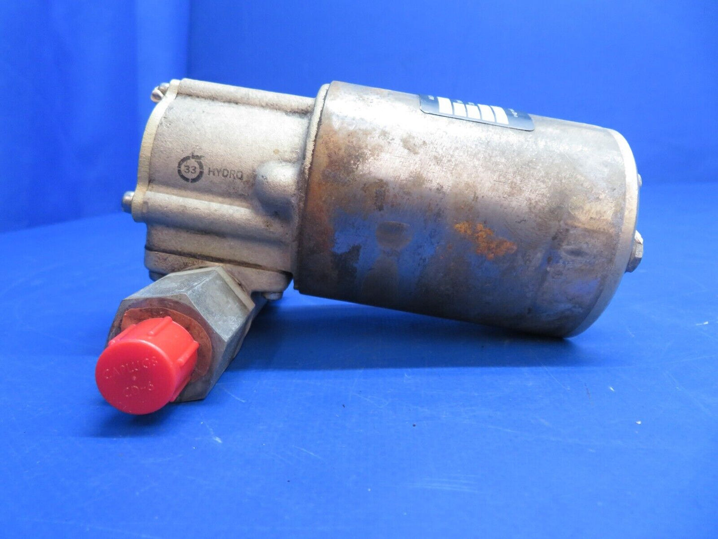 Piper PA-28R-201T Arrow Airborne Fuel Pump w/ Brackets 14V P/N 2B6-44 (0223-565)