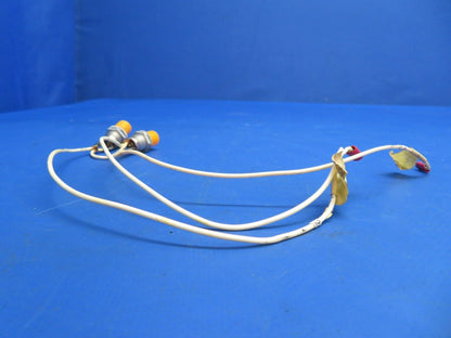 Piper PA-28-180 Indicator Light "Hi Vac" & "Lo Vac" P/N 67422-02 (0323-749)