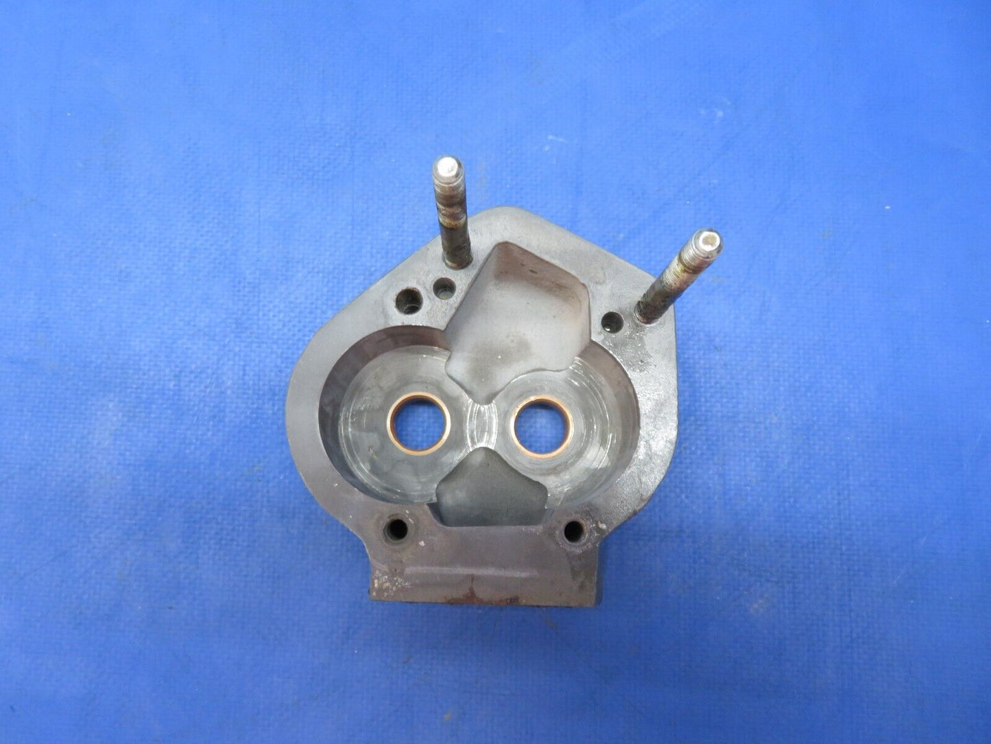 Continental E-225-8 Oil Pressure Pump Housing P/N 531569 (0823-349)