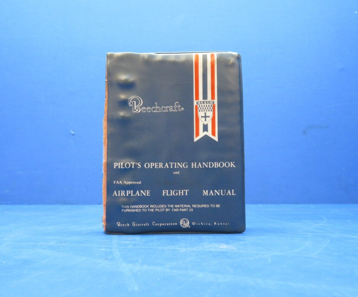 Beech Sierra C24R Pilots Operating Handbook P/N 169-590025-15B4 (0723-620)