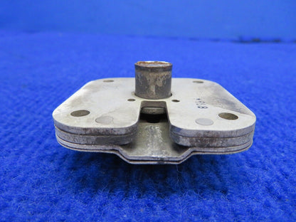 Piper PA-31 Navajo Hartwell Cowl Latch Housing w/ Eye Bolt P/N H767 (0522-764)
